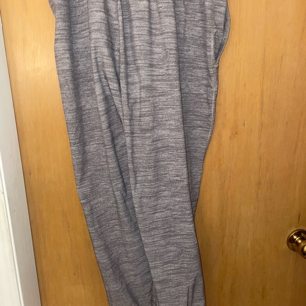 Ladies lululemon jogger